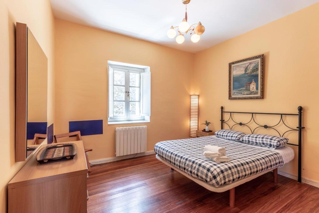 Antigua Casa De Escritor En La Playa De Mundaka Apartment ภายนอก รูปภาพ